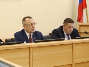 Обеспечение поселков и деревень Иркутской области интернетом обсудил профильный комитет ЗакСобрания
