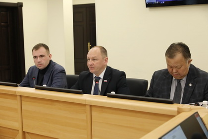 Изменения в закон о бесплатном предоставлении земельных участков рассмотрел комитет под руководством Романа Габова