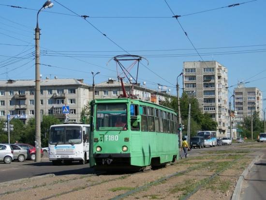 Депутаты ЗС: Транспортные предприятия Ангарска остро нуждаются в поддержке