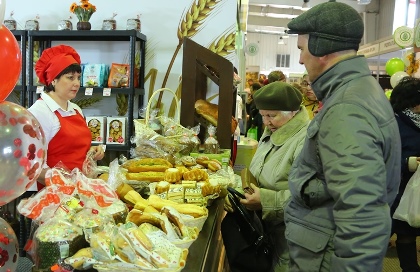 Депутаты Заксобрания приняли участие в открытии выставки «Сибпродовольствие»