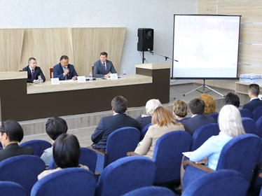 Семинар для органов местного самоуправления четырех районов организовало Законодательное Собрание в Шелехове