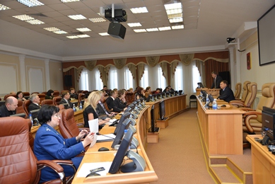 В областном парламенте обсудили перспективы развития территориального общественного самоуправления