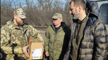 Александр Ведерников и Сергей Гомбоев доставили гуманитарный груз в зону специальной военной операции