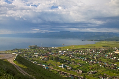 Совещание по вопросам оформления права собственности на землю в центральной экологической зоне Байкала провел Кузьма Алдаров