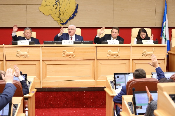 Работу областной газеты обсудили на сессии Законодательного Собрания Иркутской области