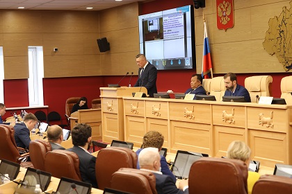 Доклад о положении дел в сфере местного самоуправления рассмотрели депутаты на сессии