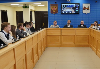 Экспертный совет Молодежного парламента при ЗакСобрании Иркутской области провел первое заседание