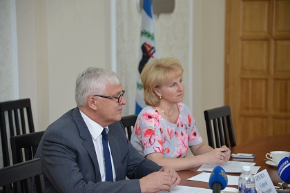 Председатель Законодательного Собрания Приангарья Сергей Брилка встретился с аналитиками рейтингового агентства «Standard & Poor`s»