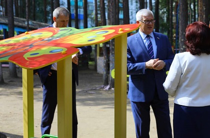 Сергей Брилка посетил два детских сада в Тулуне
