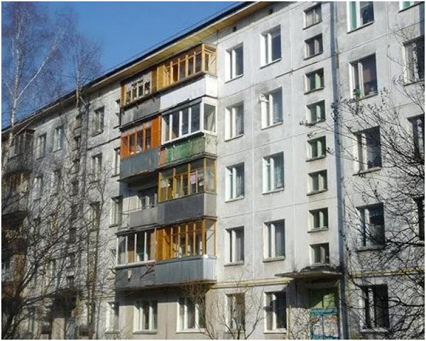 Отстоять право на квартиру при смене работы помог жительнице Усолья-Сибирского Олег Кузнецов