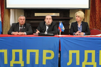 Депутаты фракции ЛДПР комментируют решения партийной конференции 