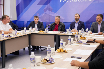 Депутаты ЗС приняли участие во встрече членов муниципальных советов отцов Иркутской области
