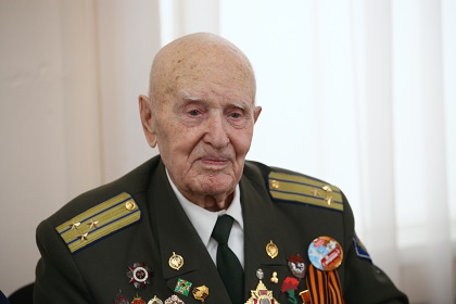 Сергей Брилка поздравил ветерана Великой Отечественной войны со столетним юбилеем