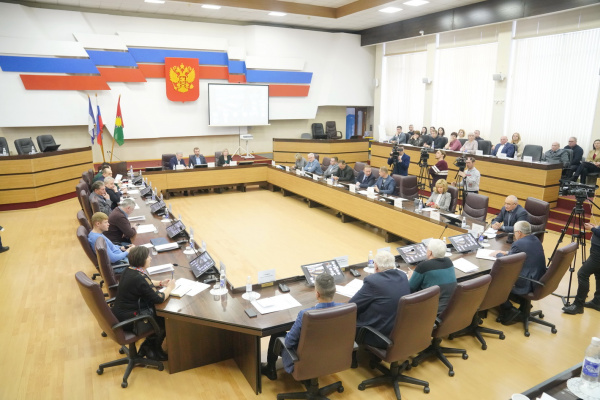 Совещание о мерах государственной поддержки предприятий Иркутской области