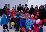 Тысячу сладких подарков подарят Илья и Павел Сумароковы детям Усольского района