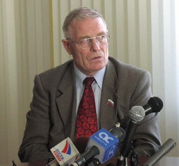 Валерий Лукин: «Позднее поступление средств софинансирования тормозит реализацию некоторых областных целевых программ» 