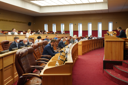 Двадцать вопросов рассмотрят на майской сессии депутаты Законодательного Собрания