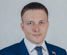 Юбилей депутата Артема Лобкова