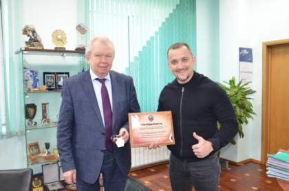Футбольный клуб «Иркутск» успешно дебютировал в первенстве страны при поддержке депутата ЗС Александра Вепрева