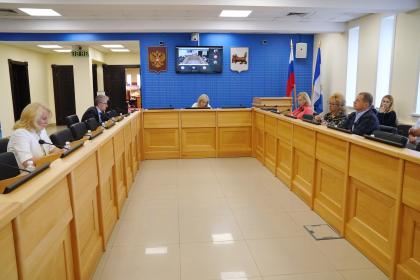 Депутаты Законодательного Собрания обсудили финансирование военно-учетных столов в муниципалитетах