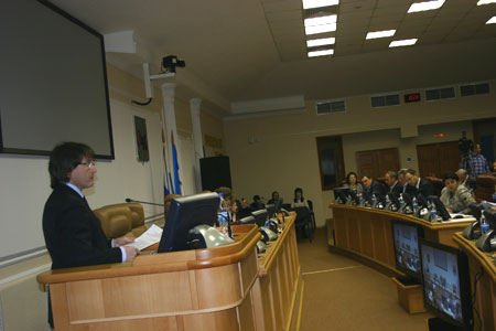 Комитет по бюджету рекомендовал сессии областного парламента принять проект бюджета на 2012 год во втором чтении