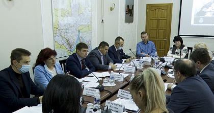 Депутаты ЗС обсудили проблемы переселения граждан из аварийного жилья на территории Иркутской области