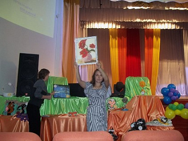 Благотворительный фонд Алексея Красноштанова принял участие в аукционе детских работ в Усольском районе