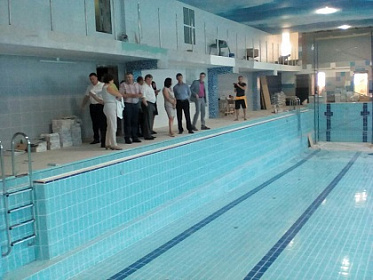 Юные спортсмены должны иметь возможность посещать бассейн в Усть-Илимске бесплатно