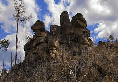 Проблему с  разрушением скальников Олхинского плато держит на контроле депутат Ольга Носенко