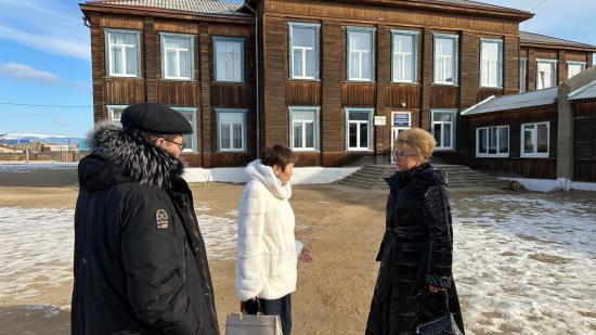 Капитальный ремонт детского сада и школы на острове Ольхон пройдёт при поддержке региональных властей Капитальный ремонт детского сада и школы на острове Ольхон пройдёт при поддержке региональных властей