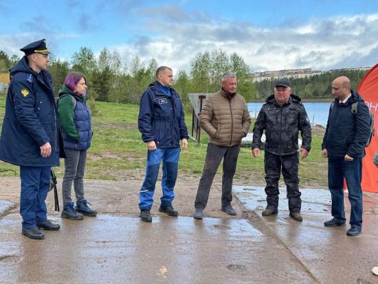 На Братском водохранилище установили искусственные нерестилища
