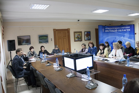 Депутаты обсудили параметры профильного блока проекта бюджета на 2013-2015 годы 