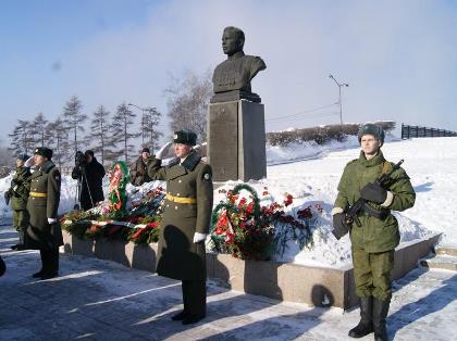 В Заксобрании подведены итоги первого областного конкурса патриотического воспитания