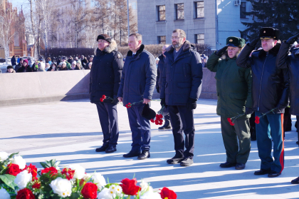 Торжественный митинг к Дню защитника Отечества прошел в Иркутске