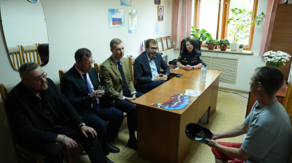 Депутаты рассказали жителям Черемхова о льготах для военнослужащих и их семей 