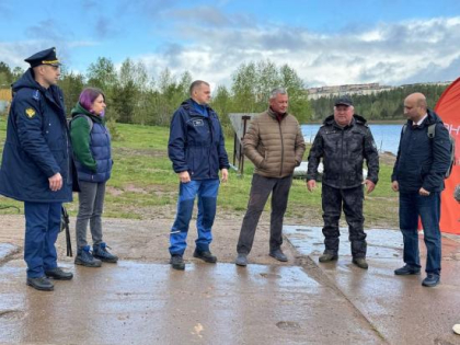На Братском водохранилище установили искусственные нерестилища